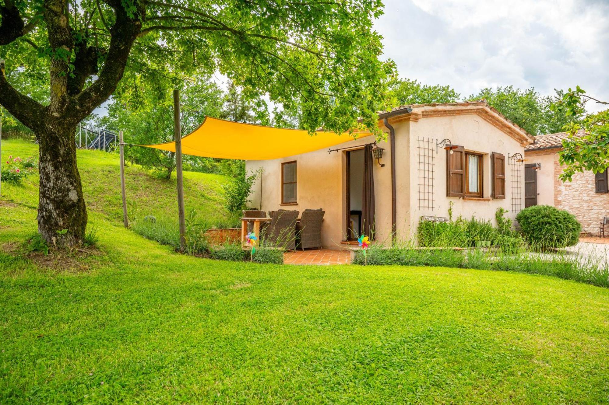 Agriturismo Il Castellaro Sassoferrato ภายนอก รูปภาพ