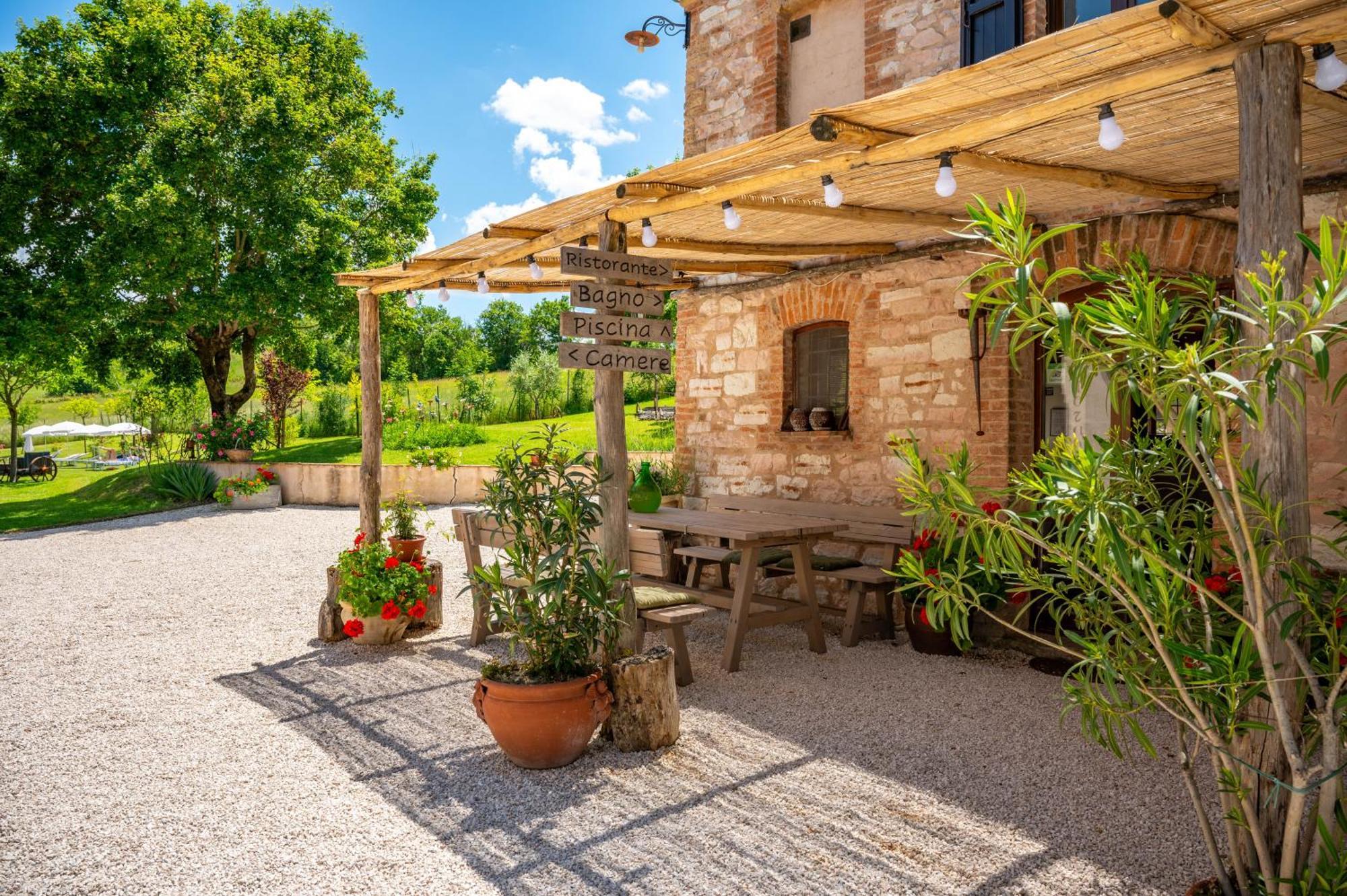 Agriturismo Il Castellaro Sassoferrato ภายนอก รูปภาพ
