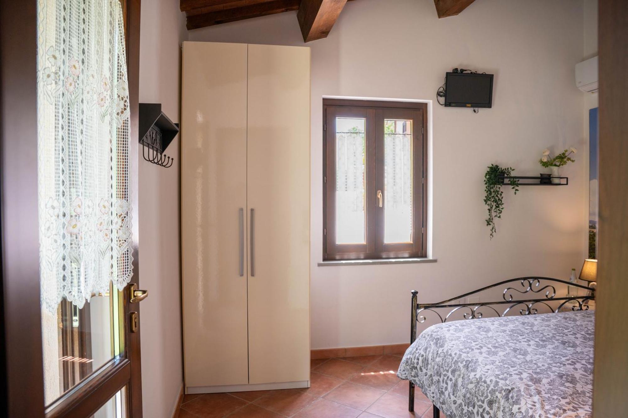 Agriturismo Il Castellaro Sassoferrato ภายนอก รูปภาพ